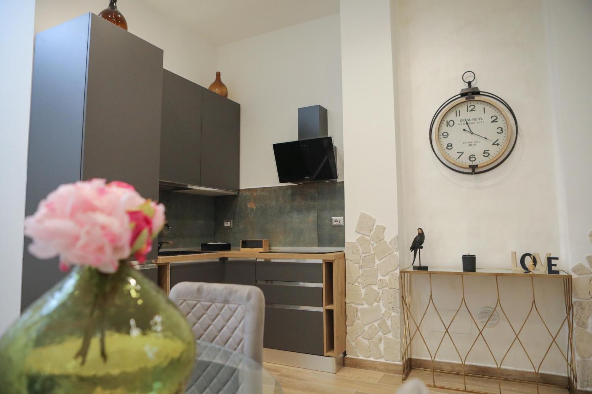 Luxury Regina 14 Bari Exterior foto